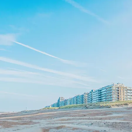 In Located Near The Sea, Cleaning Included *