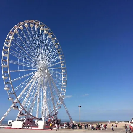 In Located Near The Sea, Cleaning Included Appartement *
